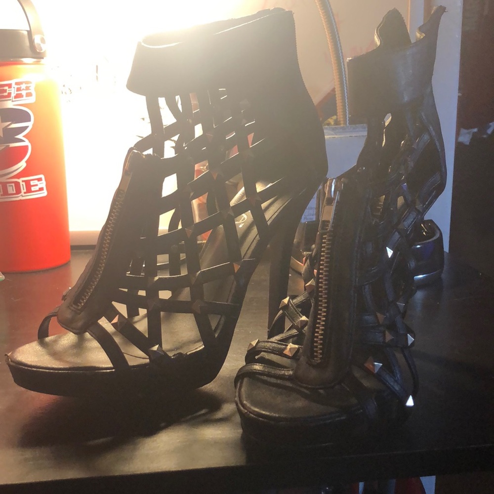 Liliana black caged heels